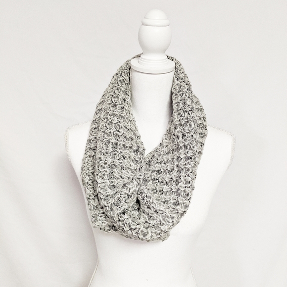 Sperry Accessories - Sperry Scarf One Size Cream style 5F080